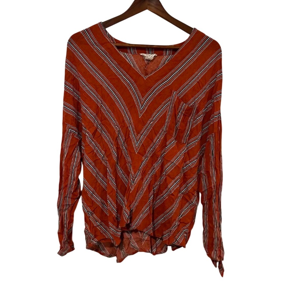 Loveriche Blouse Women 1X Orange Excellent Chevron Stripe Tie Cuff V-Neck Top